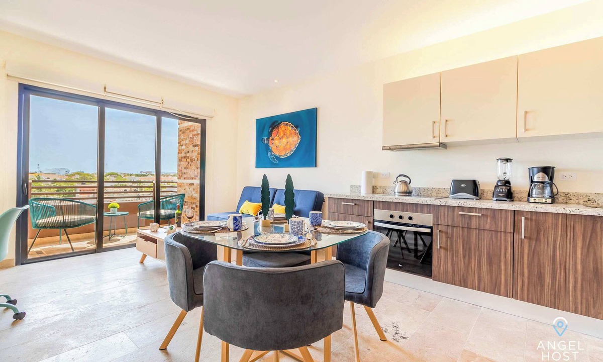 Gonzalo Guerrero Condo | 7 Min Beach Walk | Rooftop Pool with City Views