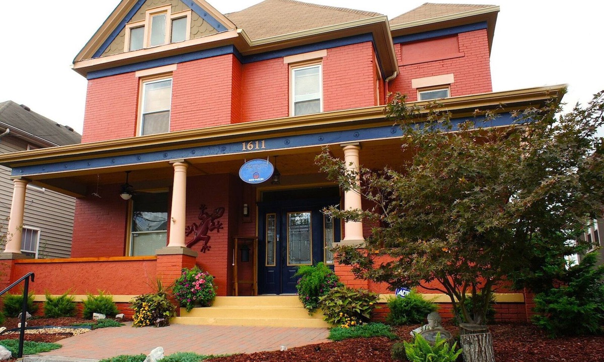 Downtown Chattanooga Apartment | A Southside Gem, Close to Everything, Far from Ordinary!