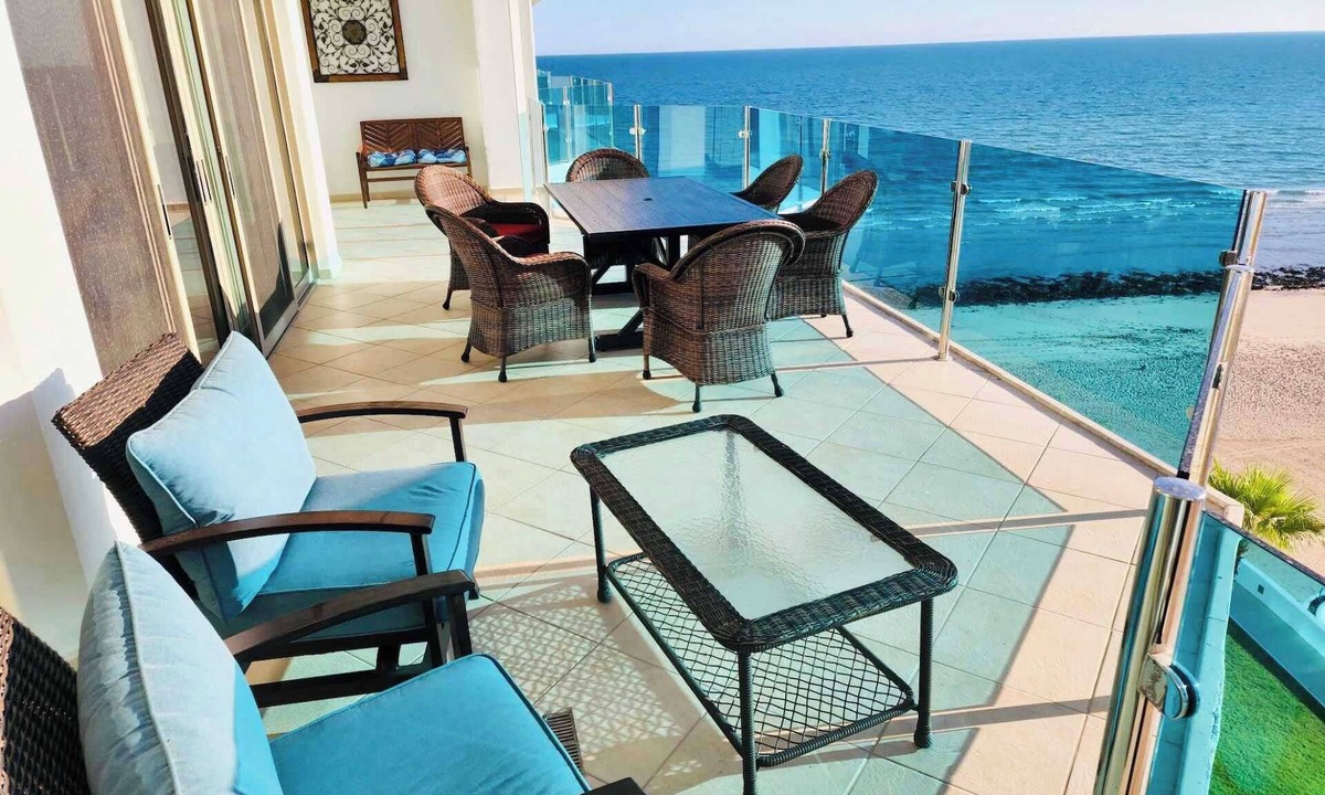 Sandy Beach Condo | Beautiful Sunset and Ocean View Esmeralda A503