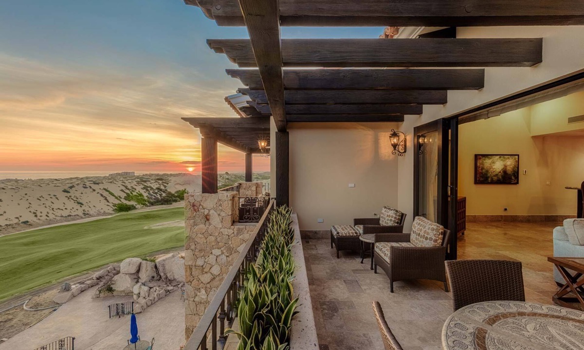 Cabo San Lucas Condo | Great Rates, Fantastic Accommodations, World Class Golf and Dining