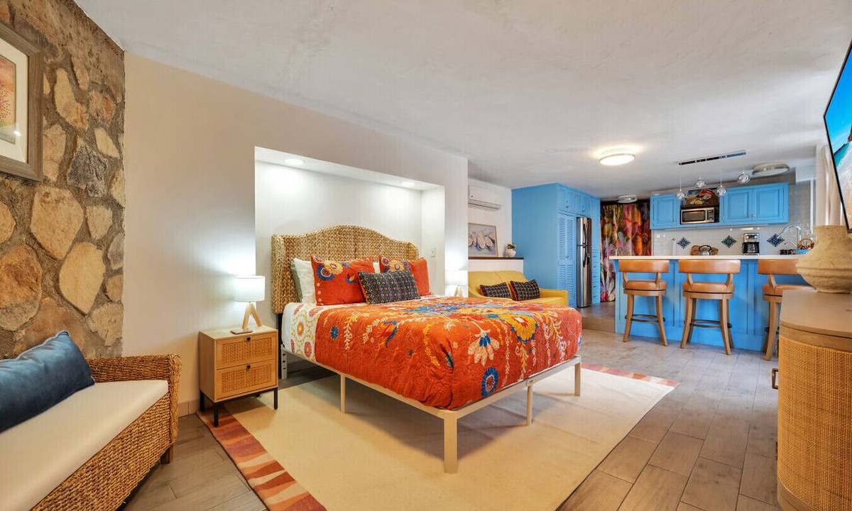 El Medano Ejidal Condo | Medano Beach, Marina, Downtown, Walkable, Cozy