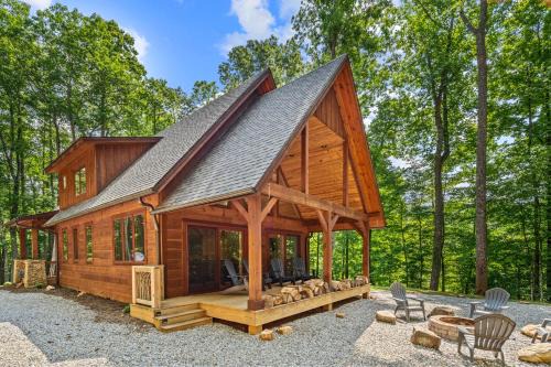 Spruce Pine House | Serene Blue Ridge Pkwy Cabin