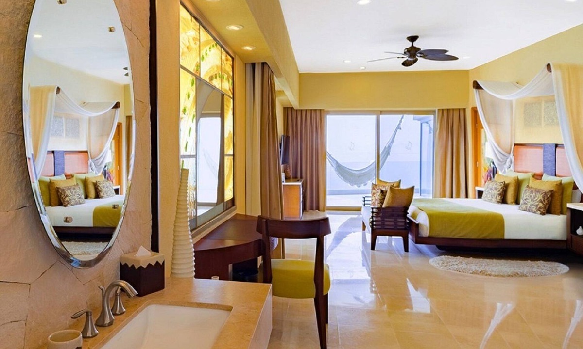 South Shore Hotel Area Condo | Serene Mountain Retreat – Luxury 3BR at Garza Blanca Puerto Vallarta!