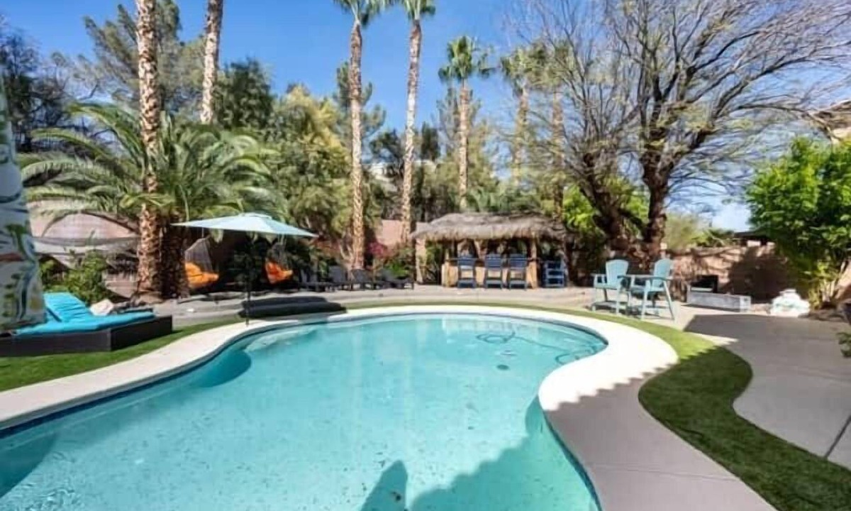 North Las Vegas House | The Mojave Tiki Mirage With Pool - North Las Vegas
