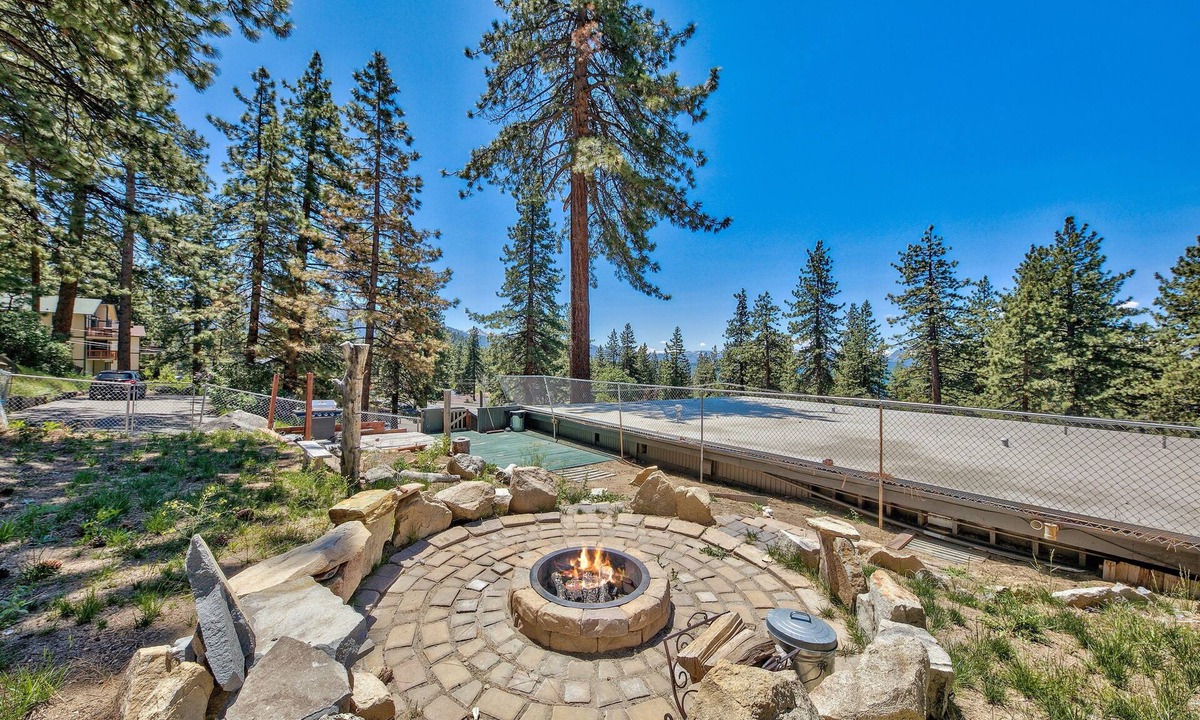 Zephyr Cove Apartment | Zephyr Cove Unit 8