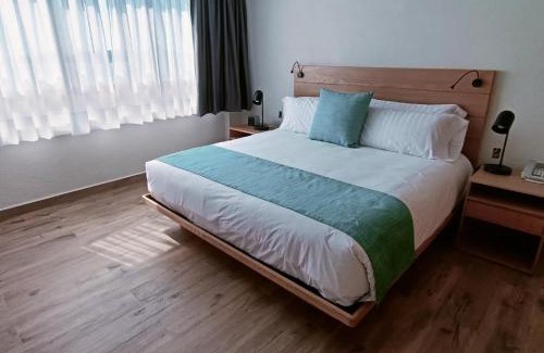 Cabo Bello Hotel | Sunrock Hotel & Suites