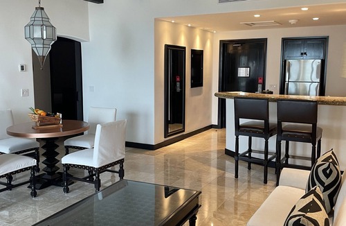 Zona Hotelera Condo | 2 BR OCEAN VIEW VILLA AT BEAUTIFUL CABO AZUL - $475.00/NIGHT
