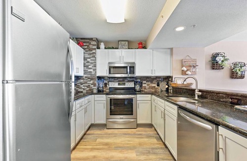 Myrtle Beach Condo | 3BR Oceanfront Condo: Resort Amenities, with 3 Pools, Hot Tub, & More!