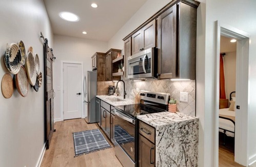 Greenwood Apartment | 4 BDRM-4 bath, Great for groups, perfect location!