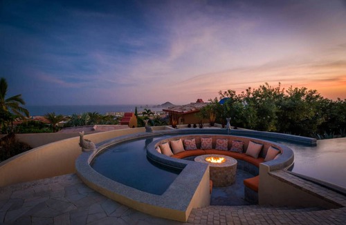 Cabo San Lucas Villa | 650 m² Villa ∙ 7 bedrooms ∙ 14 guests