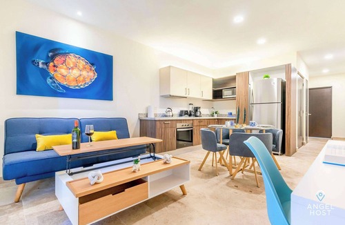 Gonzalo Guerrero Condo | 7 Min Beach Walk | Rooftop Pool with City Views