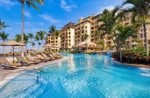 Flamingos Condo | Beautiful 2BR w Resort Amenities at Riviera Nayarit