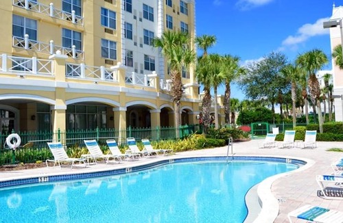 Kissimmee Condo | Calypso Cay Vacation Villas 3BR Suite, FRIDAY Check-In