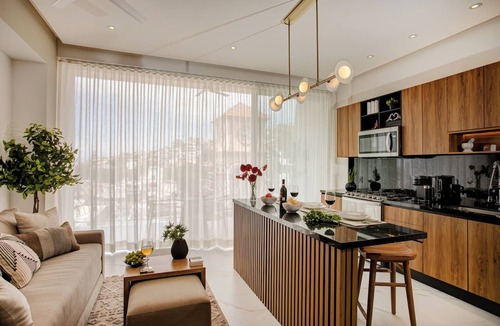 Emiliano Zapata Condo | Casa Creciente: Luxury Romantic Zone Condo with Rooftop Pool & Views
