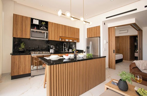 Emiliano Zapata Condo | Casa Creciente: Luxury Romantic Zone Condo with Rooftop Pool & Views