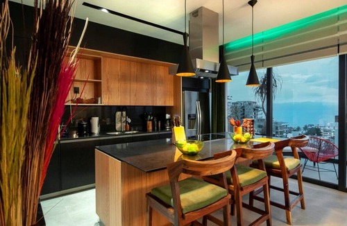 Romantic Zone Condo | Casa Vista! Best Views in Both Mountain and Sea