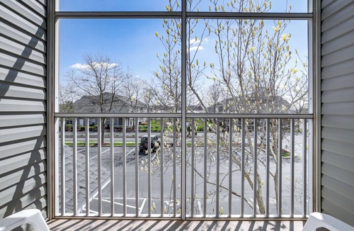 Lewes Apartment | Community Pool & Private Balcony: Chic Lewes Gem