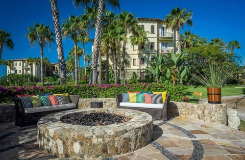 Cabo Bello Condo | Condo ∙ 4 bedrooms ∙ 8 guests