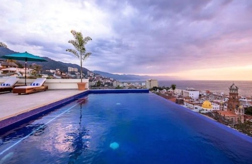 Downtown Puerto Vallarta Condo | Cozy Condo with Stunning Infinity Pool