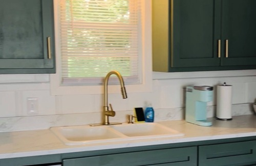 Franklin House | Cozy Updated Ranch | Minutes to Downtown Franklin