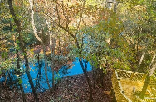 Morganton House | Crabapple-Secluded cabin with pond creek access, hot tub, fire pit in Blue Ridge