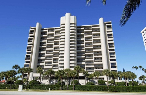 Sand Key Condo | Direct Beach Access Near Clearwater Beach, Lighthouse Towers Breathtaking view!