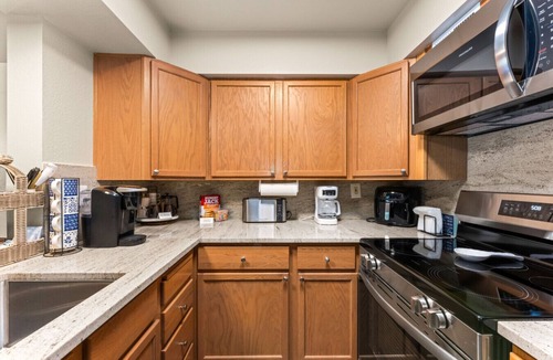 Eagle Villa | Downtown Eagle Haven