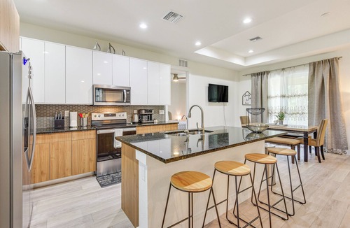 North Port House | Family-Friendly Home: 8 Mi to Warm Mineral Springs