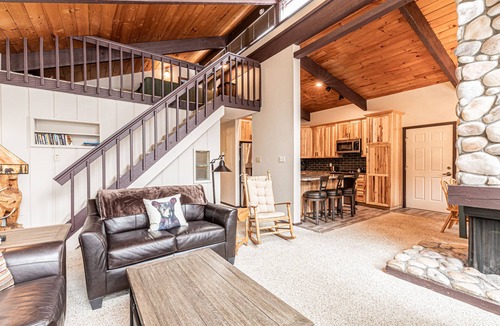 Warrior's Mark Condo | Fireplace, Private Balcony, River/Forest Views!