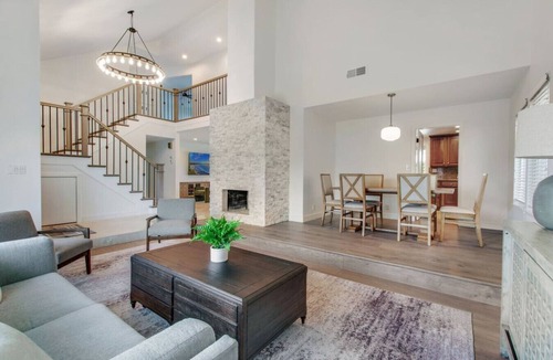 Huntington Beach House | HB Glacier - Pool, Central, 3.4 Miles To Beach