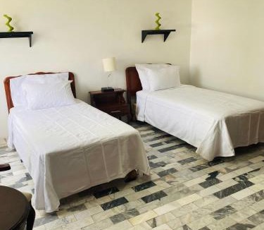 Providencia Hostel | Hostal Guadalajara Cosmopolitan Providencia