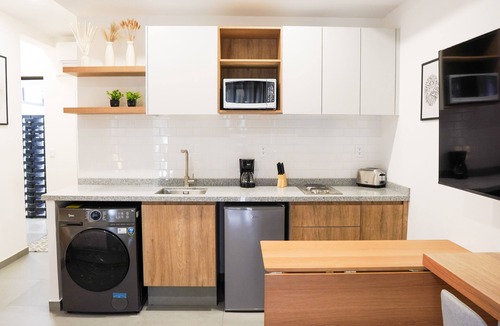 Benito Juarez Apartment | indiana suites