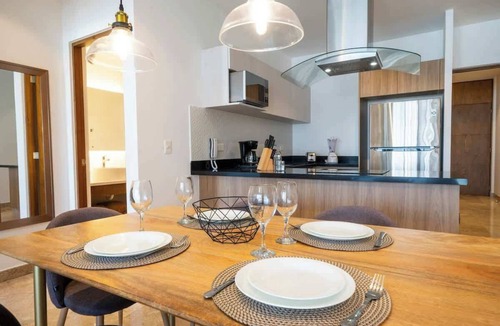 Gonzalo Guerrero Apartment | Luxury and spacious 2-BR Apart, Serenada 38 st.