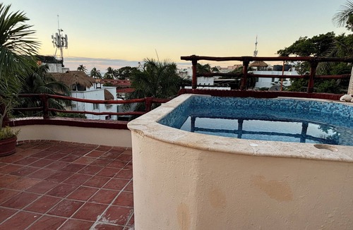 Downtown Condo | Luxury Oceanview DT. Playa Centro Penthouse, Private Roof Top Deck, Plunge Pool.