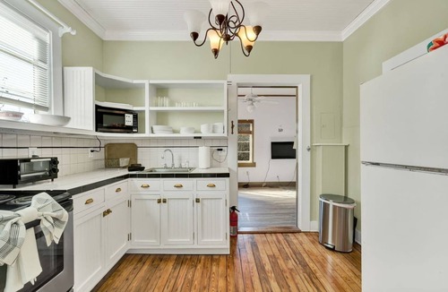 Saint Andrews House | Midtown Hideaway - simple, cozy and convenient