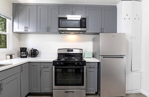 The Flats Apartment | Modern Studio Apartment in Prime Location