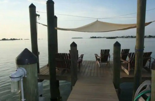 Dunedin Condo | Nautical Landings West close to Honeymoon Island and dock access!