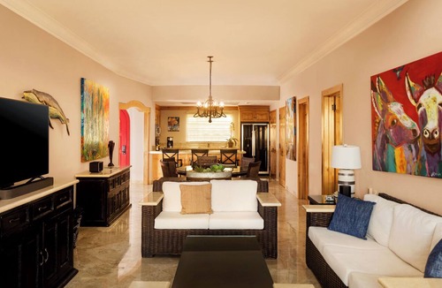 Cabo San Lucas Condo | Newly remodeled - Luxury Villa in Ocean Front Resort!