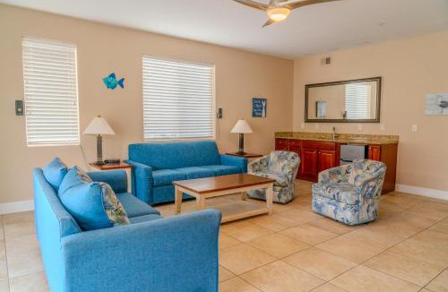 Windy Hill House | Ocean Breeze Luxury Villas 3D, Nicely Updated! Across From The Ocean! Sleeps 18 !