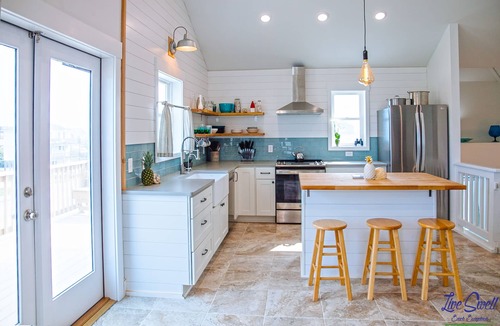 Colington House | Ocean Views, New Custom Home, Direct Beach Access, CLEAN, Near Pier, + EZ Cart