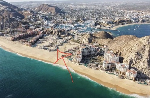 Marina Condo | On The Beach, Spectacular, Elegant, & Luxurious Condo!