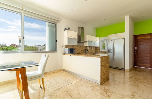 Puerto Juarez Condo | Outstanding Oceanfront 2 bdr/2ba in heart of Playa