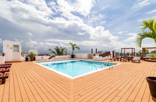 Puerto Juarez Condo | Outstanding Oceanfront 2 bdr/2ba in heart of Playa