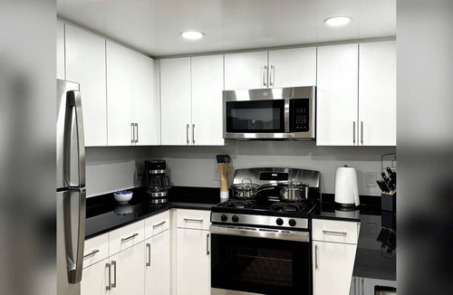 Pentagon City Apartment | Prime NOVA | Pentagon City | 1.5 Mi to DCA +DC