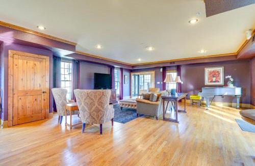 Kingsport House | Private Hot Tub: 'Bays View Lodge' in Kingsport!