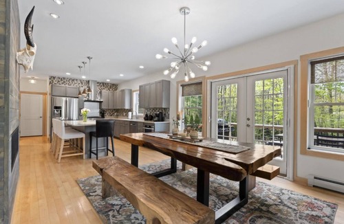 Southern Coast House | Riverfront Retreat. 4-bedroom Ogunquit home. Secluded yet close to everything,