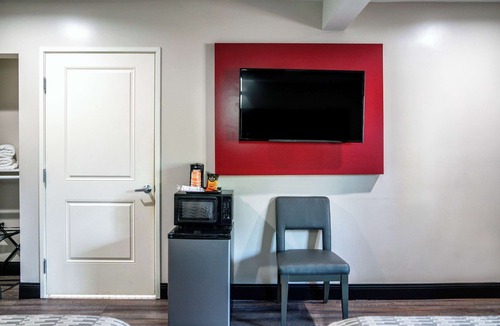 South Gate Hotel | Rodeway Inn South Gate - Los Angeles South