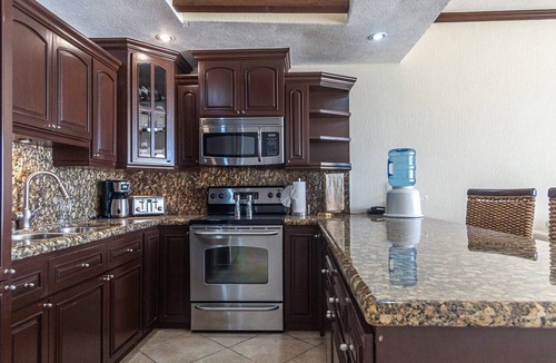 Bella Vista Condo | Sonoran Sky 305 Hook Wine & Sinker Great Oceanfront