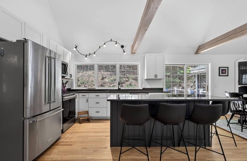 Ogunquit House | Spacious 5-bedroom estate in charming Ogunquit with AC and 700 square foot deck.
