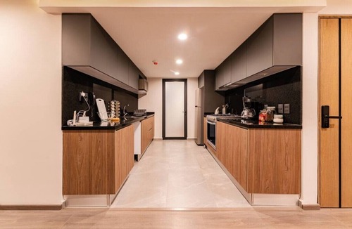 La Condesa Condo | Tranquil Condesa Apt, 2BR/2BA with Rooftop and Gym